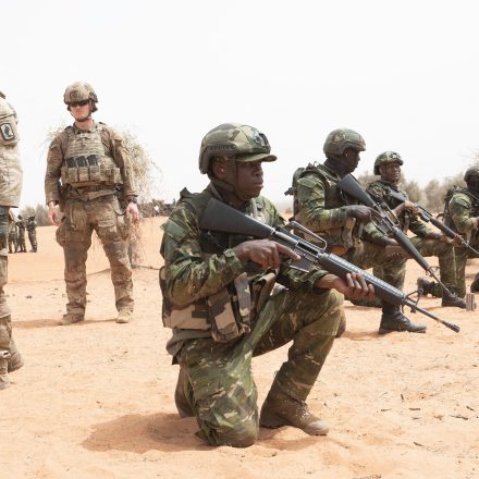 Senegalese, Dutch, Mauritanian, Ivorian, and American soldiers take part in an excercise at the Colonel Thierno Ndiaye Tactical Training Center during the joint multinational exercise African Lion 2025 (AL25) in Dodji on May 15, 2025.